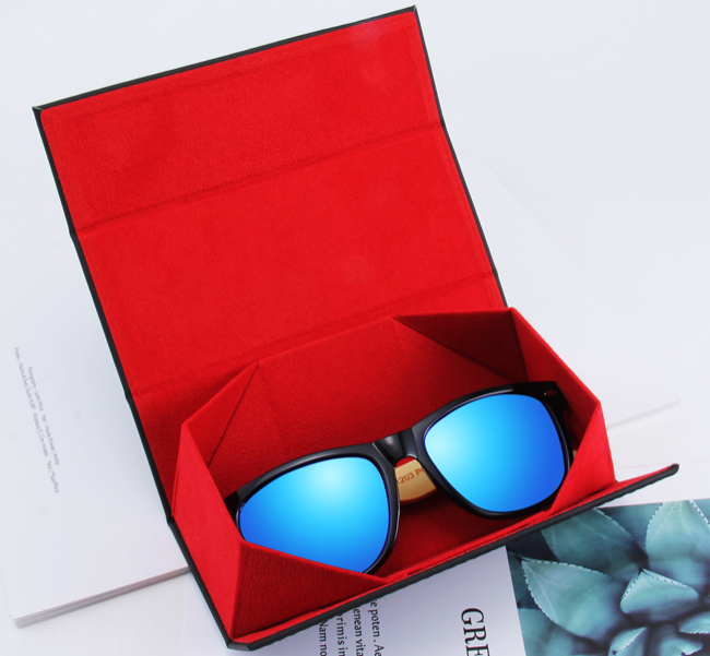 Футляр для очков пвх и бархат внутри