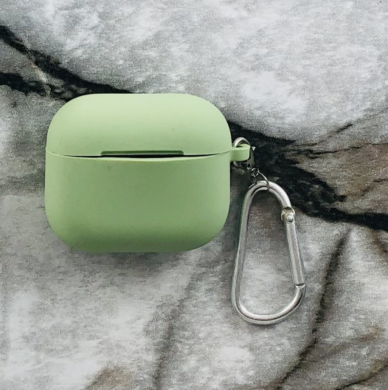 Чехол силиконовый для AirPods 3