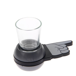 Пьяная игра "Кому пить?"